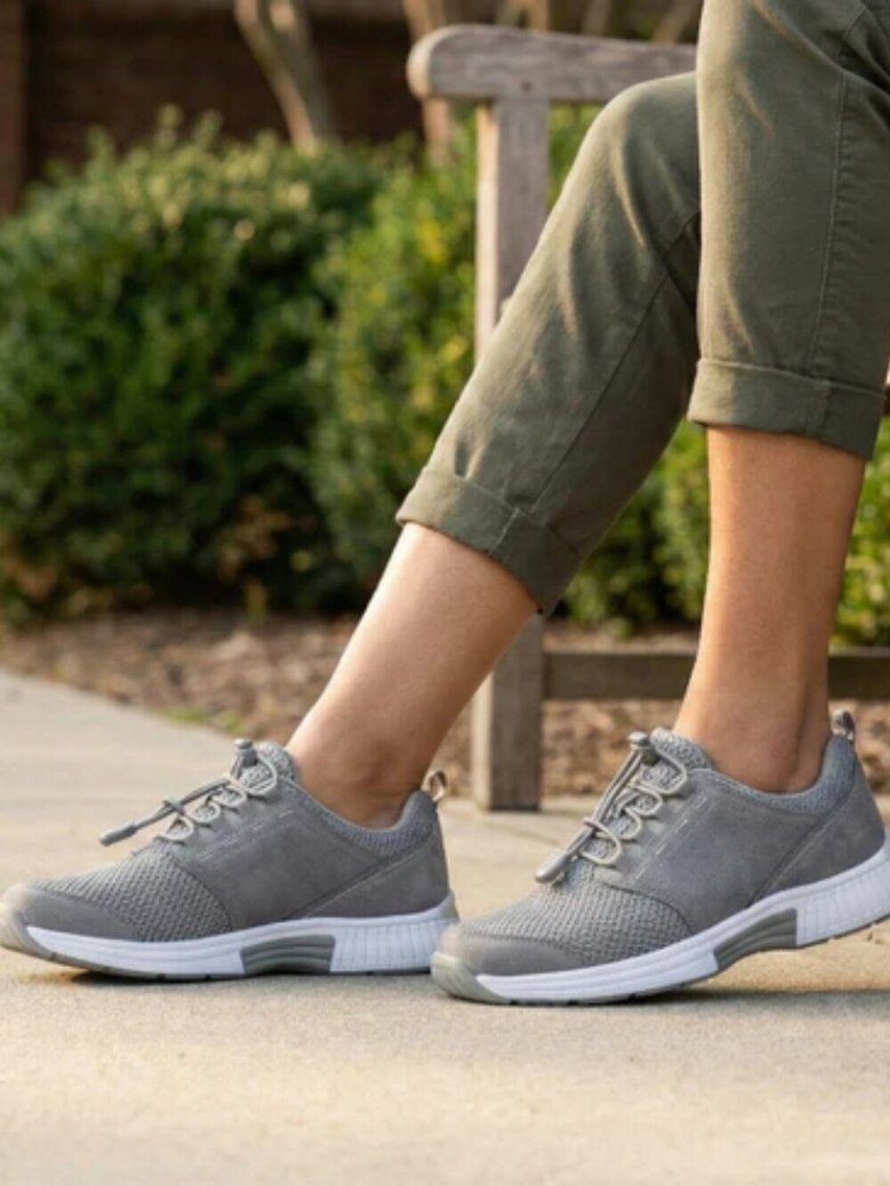 Orthofeet Francis No-Tie Sneakers - Color: Gray - Size: Women 11.5 Wide (D)